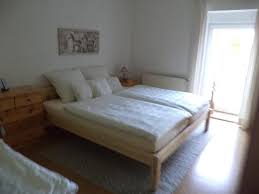 Sauna (gegen eine einmalige gebühr von 10€) unkostenbeitrag reisebett und hochstuhl je 5,00 €. Ferienappartment Mit Schlafzimmer Farschweiler Aktualisierte Preise Fur 2021