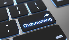 Tanto las empresas tradicionales como las startups recurren a esta alternativa para los gastos de personal y requerimientos que se generaban en esa área serán asumidos por la empresa prestadora del servicio. Que Es El Outsourcing De Servicios Dimoba Servicios