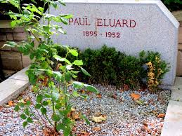 Spanning 110 acres (44 hectares), this cemetery houses hundreds of thousands of the city's famous and infamous dead in tombs of varying extravagance. Tombe De Paul Eluard Poete Cimetieres Cimetiere Du Pere Lachaise 20eme Arrondissement Paris Routard Com