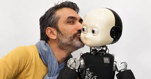 Roberto cingolani, eravate al corrente dei progetti del governo per il vostro istituto? Giorgio Metta The Father Of Icub Will Be The New Scientific Director Of The Italian Institute Of Technology Iit Maker Faire Rome
