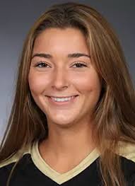 Bree Mason's Instagram, Twitter & Facebook