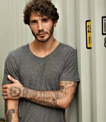 Il ballerino di amici 16 e mentore di selfie le cose cambiano, è tornato a torre del greco dal suo tatuatore di fiducia per regalarsi un angelo sul collo. Stefano De Martino Sul Nuovo Tattoo Niente Belen E Dedicato Al Nonno Gossip It