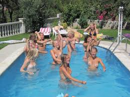 The most attractive girls in n/a are streaming right now! Nude Girl Skinny Dipping Bobs And Vagene