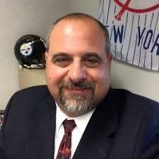 Robert DeVaux (@RWDeVaux69)