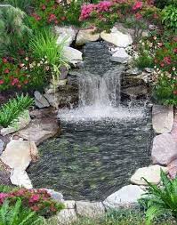 Wunderschone 63 Wunderschone Garten Zum Umgestalten Von Gartenideen Und Design Quelle Ideaboz In 2020 Waterfalls Backyard Pond Landscaping Backyard Water Feature