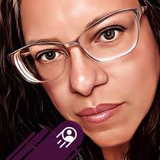 Tania Tinoco junto a Susana González Prefecta del #Guayas disfrutando  juntas de 'Una Cervecita', en muestra de apoyo a la Alcaldesa de #Guayaquil  Cynthia Viteri, la foto la subió la Periodista de