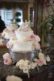 Wedding At Lover S Point In Pacific Grove On The Monterey Peninsula Wedding Cakes Elegant Wedding Cakes