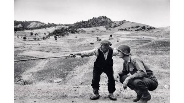 Robert Capa. Photographe de guerre. | Mus&eacute;e de la Lib&eacute;ration Leclerc Moulin