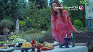 Kapás boglárka szívszorító posztban üzent. Csosz Bogi Ebben A Luxusban El A Karanten Idejen Nlc