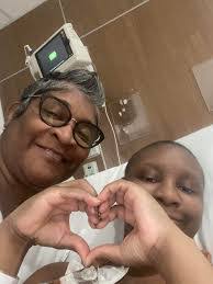 Linda Eley's Instagram, Twitter & Facebook