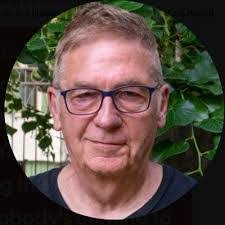 Daniel Milanese's Instagram, Twitter & Facebook