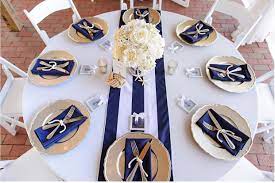 This Table Runner Is Cute Mariage Marin Decoration Mariage Mer Deco Mariage Bleu