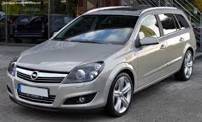 Opel hat bereits ende juni 2019 mitgeteilt, dass das nachfolgemodell 2021 auf den markt kommen soll und wie der astra j wieder in rüsselsheim gebaut werden wird. 2005 Opel Astra H Caravan 1 3 Cdti 90 Hp Technical Specs Data Fuel Consumption Dimensions