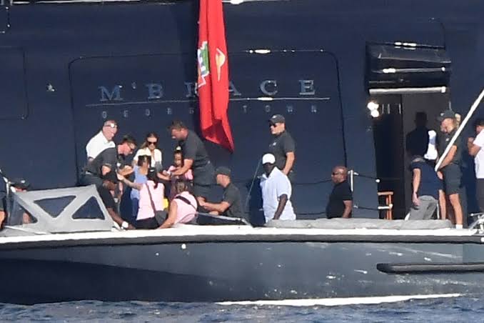 Michael Jordan enjoys getaway in Italy with wife and family