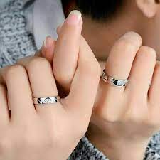 Pin By Nouhailayou On Holding Hands Engagement Rings Couple Couple Hands Wedding Rings