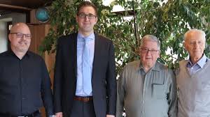 Wir bieten 69 rüstigen und 125 pflegebedürftigen senioren platz in unserem haus. Stabwechsel Im Haus Wittelsbach Region Bad Aibling