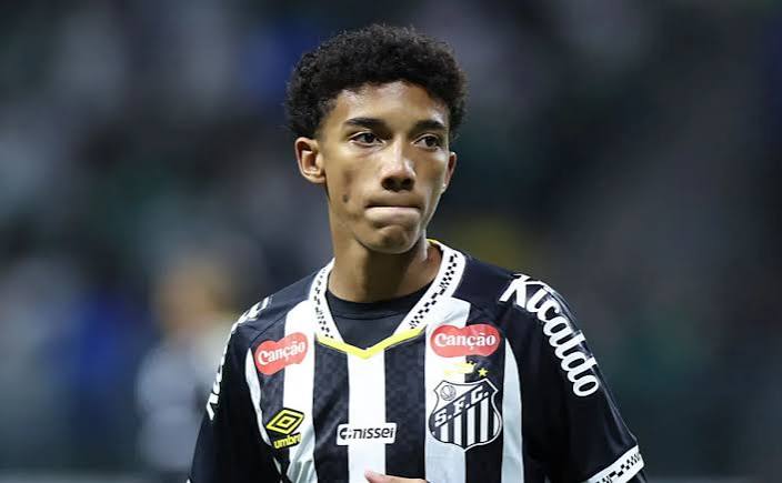 Sele&ccedil;&atilde;o da It&aacute;lia monitora Robinho Jr., do Santos
