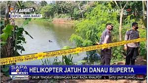 Helikopter jatuh di istanbul tewaskan 5 orang. Oxzudtwy3fh38m