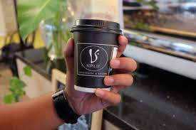 Favorit Keluarga Review Darsehsri Handayani Di Restoran Kopilot Cipayung