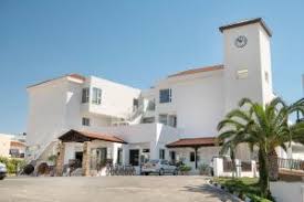 Choose from thousands of hotel discounts & cheap hotel rooms. Akti Beach Hotel Village Resort Paphos Aktualisierte Preise Fur 2021
