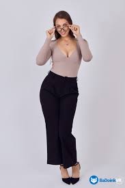 Bella Rolland in Working Pro Boner at BaDoinkVR - Cherry Nudes