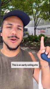 Who to #vote 🗳️ for #NYC Mayor? Vote for/por @zohrankmamdani !