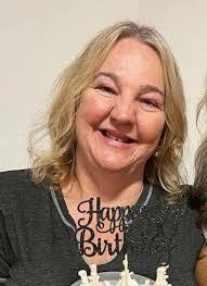 Lynne Burke's Instagram, Twitter & Facebook