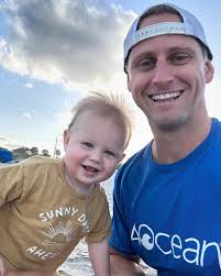 Alex Schulze's Instagram, Twitter & Facebook