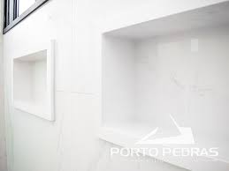 Borda Do Nicho Do Banheiro Em Aglostone Branco Prime Branco Prime Nicho Banheiro Banheiro Marmore