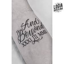 Negro solido en tatuajes de números romanos. Tatuajes Numeros Romanos Logia Tattoo Barcelona