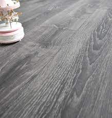 epingle sur le parquet stratifie un sol style