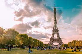 The Incredible Iron Lady: Paris Eiffel Tower | by Rupan Paul | Medium