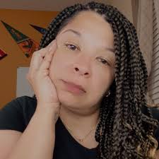 Why did Leslie tell Kat to stand in a visible location?