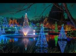 Experience The Annual Festival Of Lights A Winter Wonderland With One Million Lights At Vandusen Botanical Gard Festival Lights Winter Garden Holiday Festival