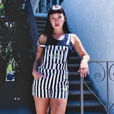 Down syndrome can have many effects, and it's different for each person. Beetlejuice Stripe Shortalls Halloween Fashion Outfits Halloween Fashion Fashion Outfits