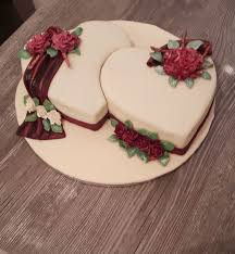 Hochzeitstorten Herzform Hochzeitstorten Hochzeitstorte Herzform Kuchen Und Torten Tortendeko