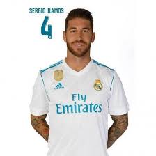 Il calciatore sergio ramos, capelli sfumati uomo, felpa bianca soccer player hairstyles. Je Soutiens Sergio Ramos Et Le Real Madrid Facebook