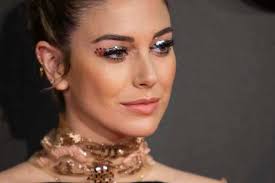 Maquillaje: No te cortes con el colorete, está de moda