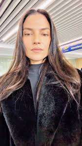 Ya pueden ir a ver el video lyric de mi última canción  #ElLadoIzquierdoDeLaCama