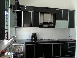 Ubahsuai dapur anda dengan gaya terkini dari tukang kabinet dapur berpengalaman 10 tahun. Kabinet Dapur Wardrop Divider Rekaan Terkini Dan Murah Startseite Facebook