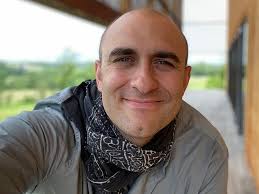 Andrew Tanner's Instagram, Twitter & Facebook