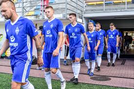 All information about kks kalisz (ewinner ii liga) current squad with market values transfers rumours player stats fixtures news. Baltyk Gdynia Kks Kalisz Mateusz Wesierski Mamy Jakas Blokade