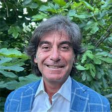 Sara Cantamessa auf LinkedIn: Goodbye FCA & Maserati, now Stellantis,  thanks for all what I learned and…