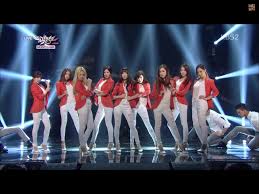 Mr.) geuge baro neo sangcheoro kkaejin yuri jogakdo byeori dweneun. Snsd Girls Generation Fashion Styles 3 Panosundaki Pin