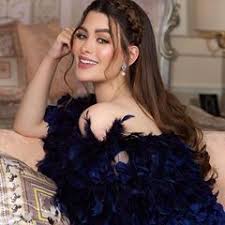 rawan bin hussain روان بن حسين no instagram a clean and natural hair routine for healthy and glossy glossy hair celebrity photography natural hair routine