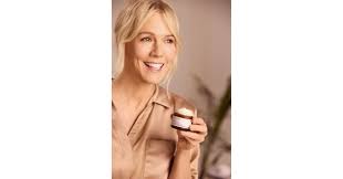 Perricone MD Announces Jennie Garth as Brand Ambassador