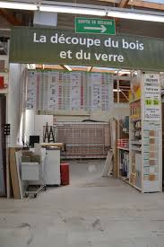 Service Decoupedeboisetduverre Bois Verre Decoupe Equipe Magasin Leroymerlintrignac Trignac Loireatlantique Bricolage Cata Loft Bed Furniture Decor