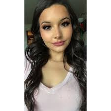 Cassandra Oconnor's Instagram, Twitter & Facebook