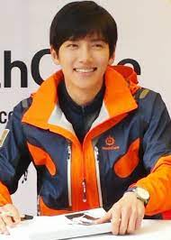 지 장 욱 오빠는 아주 잘 영어를 Ji Chang Wook Grosse Gewicht Alter Korperstatistik