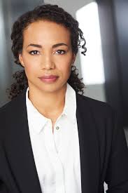 Nicole Stubbs's Instagram, Twitter & Facebook